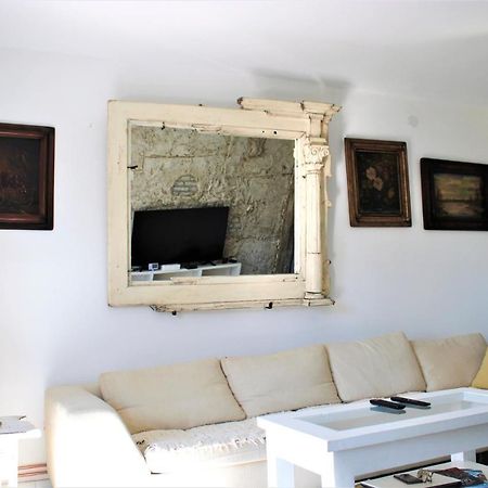 Mala Oaza Apartment Cacak Bagian luar foto