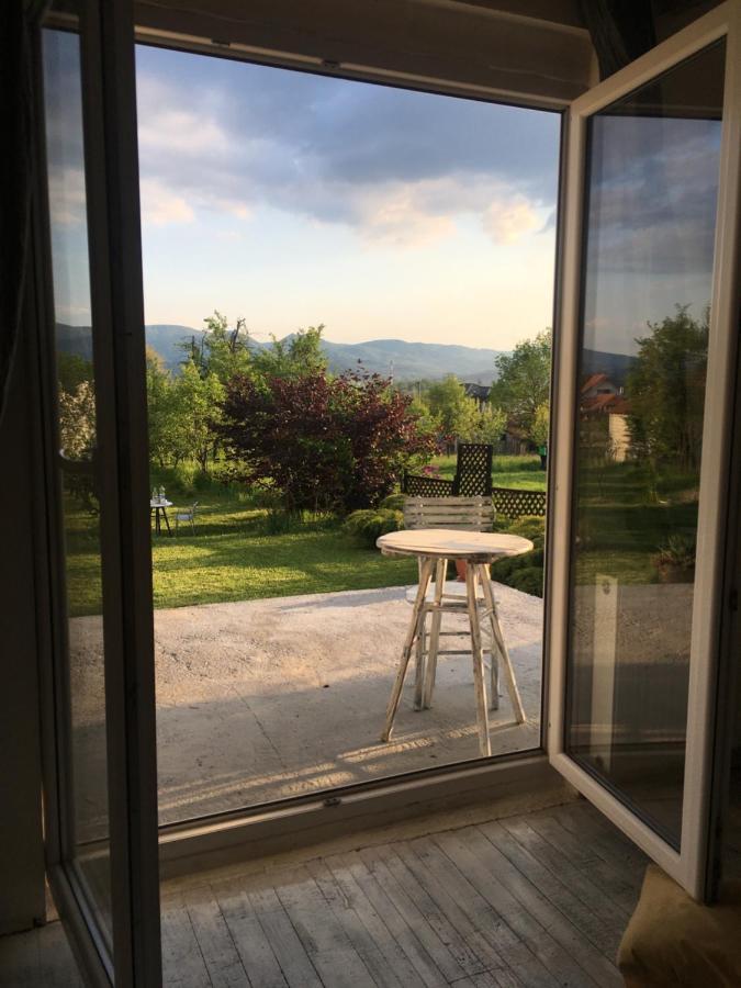 Mala Oaza Apartment Cacak Bagian luar foto